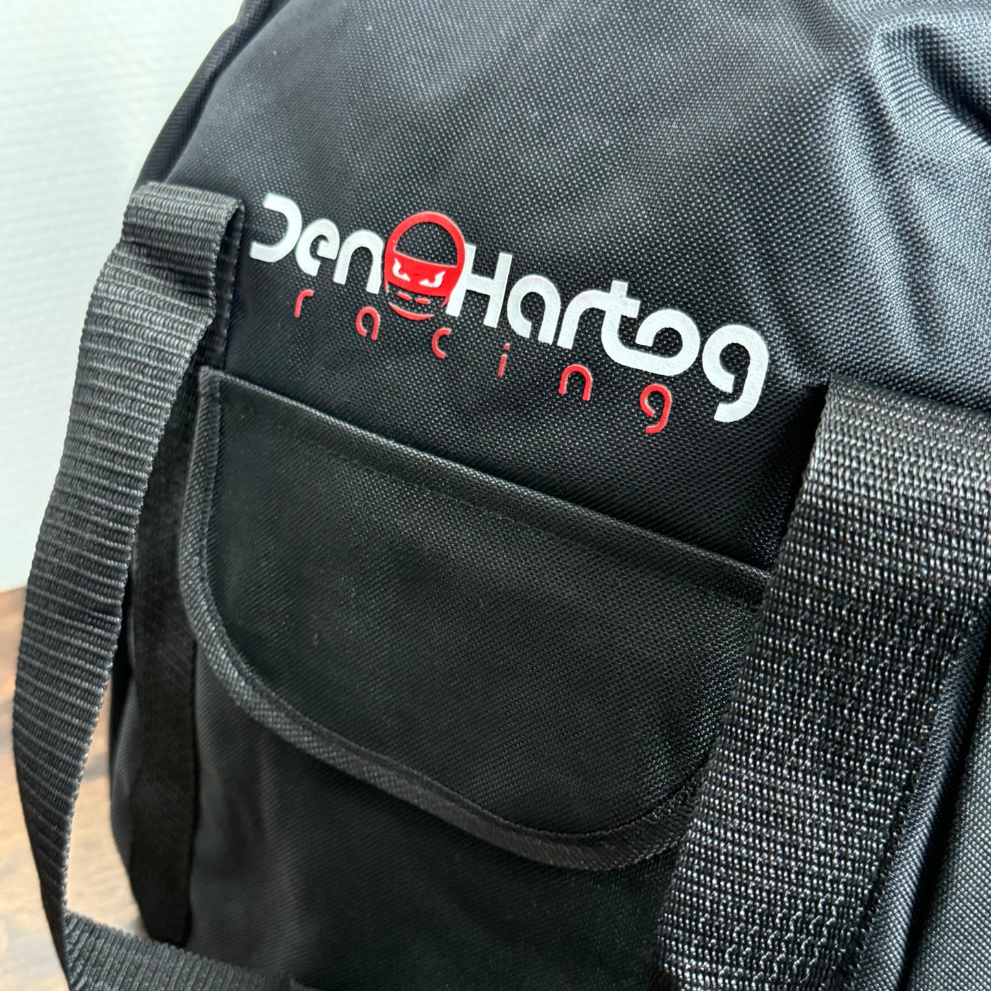 DEN HARTOG RACING HELMTAS